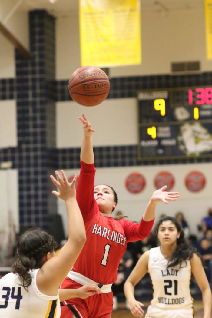 harlingen-laredo-alexander-girls-basketball-playoffs00019
